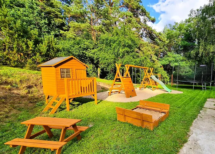 Lesny Zakatek Borkowo (Kartuzy)